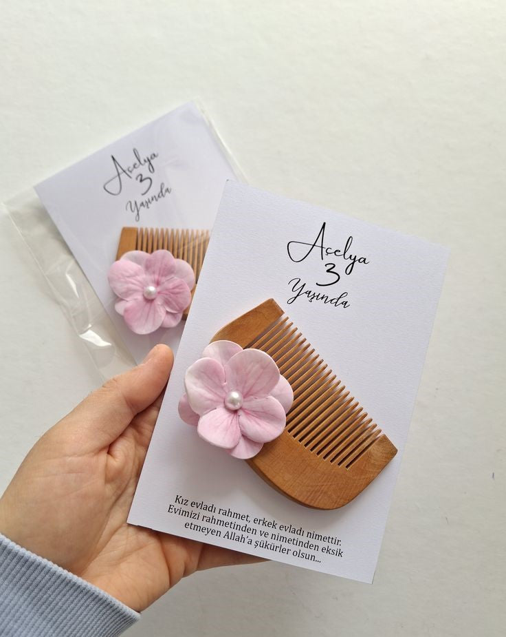 Peigne en bois naturel