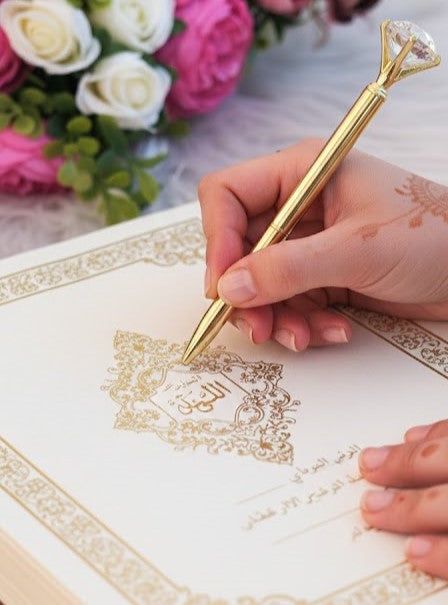 Stylo de luxe au design diamant