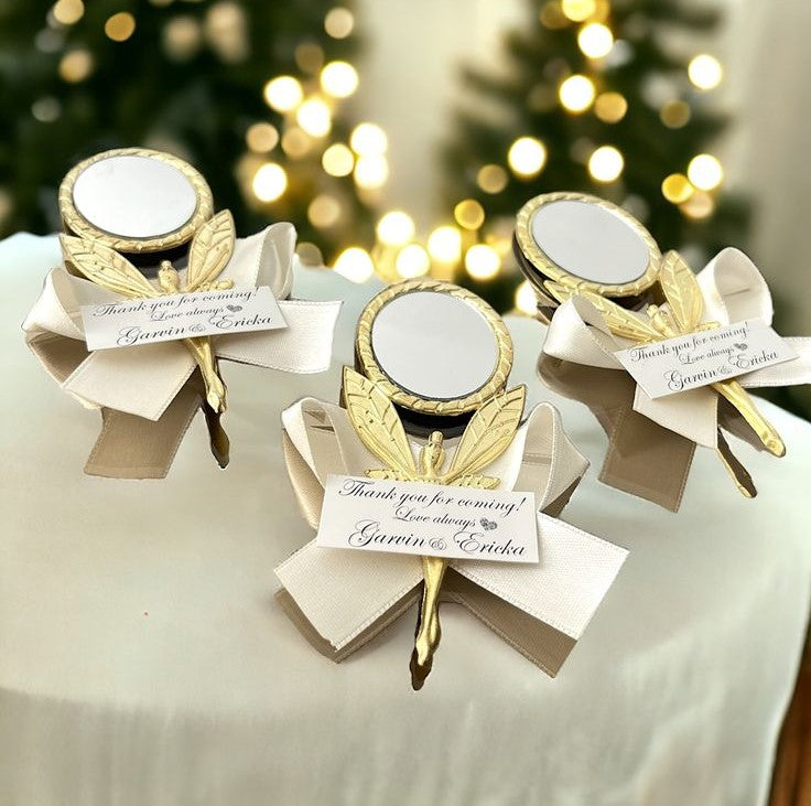 mini-miroir décorative dorée