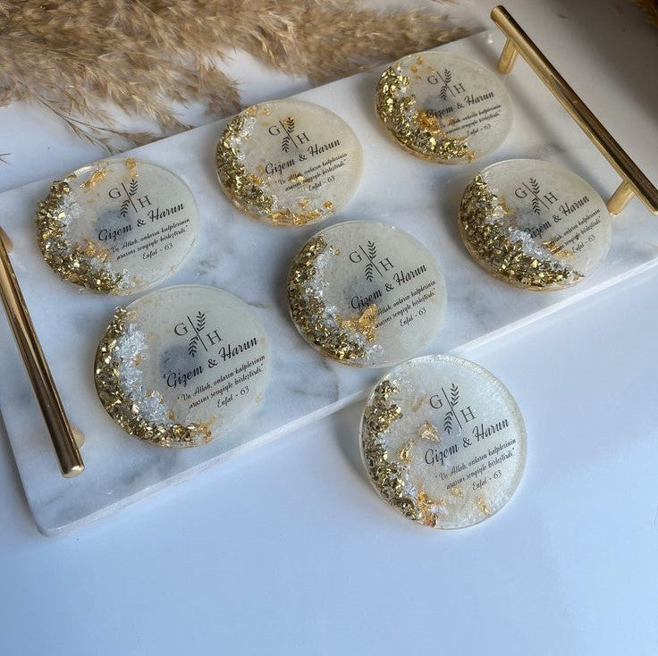 Dessous en Résine avec Finition Dorée